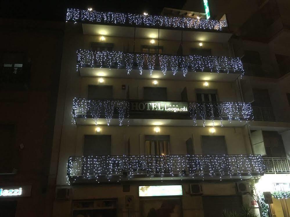 Hotel Leopardi Nápoly Kültér fotó