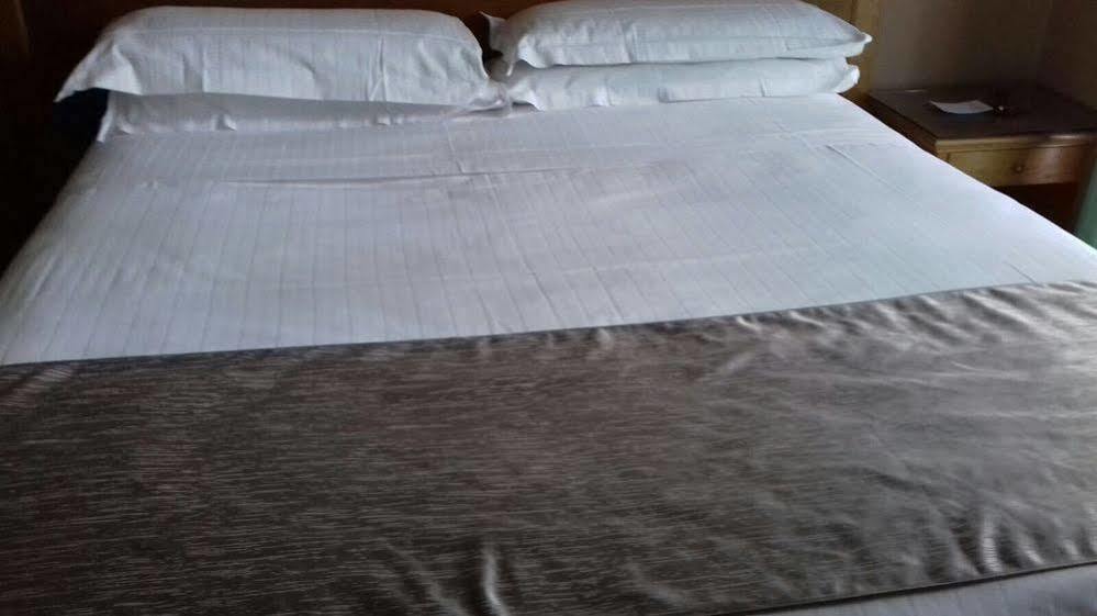 Hotel Leopardi Nápoly Kültér fotó